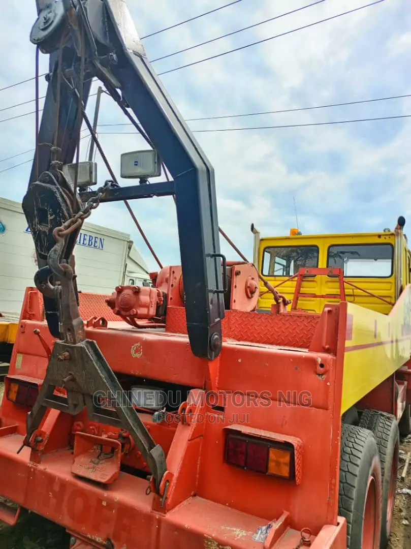 Man 40.400 Towing Truck 60 Tons