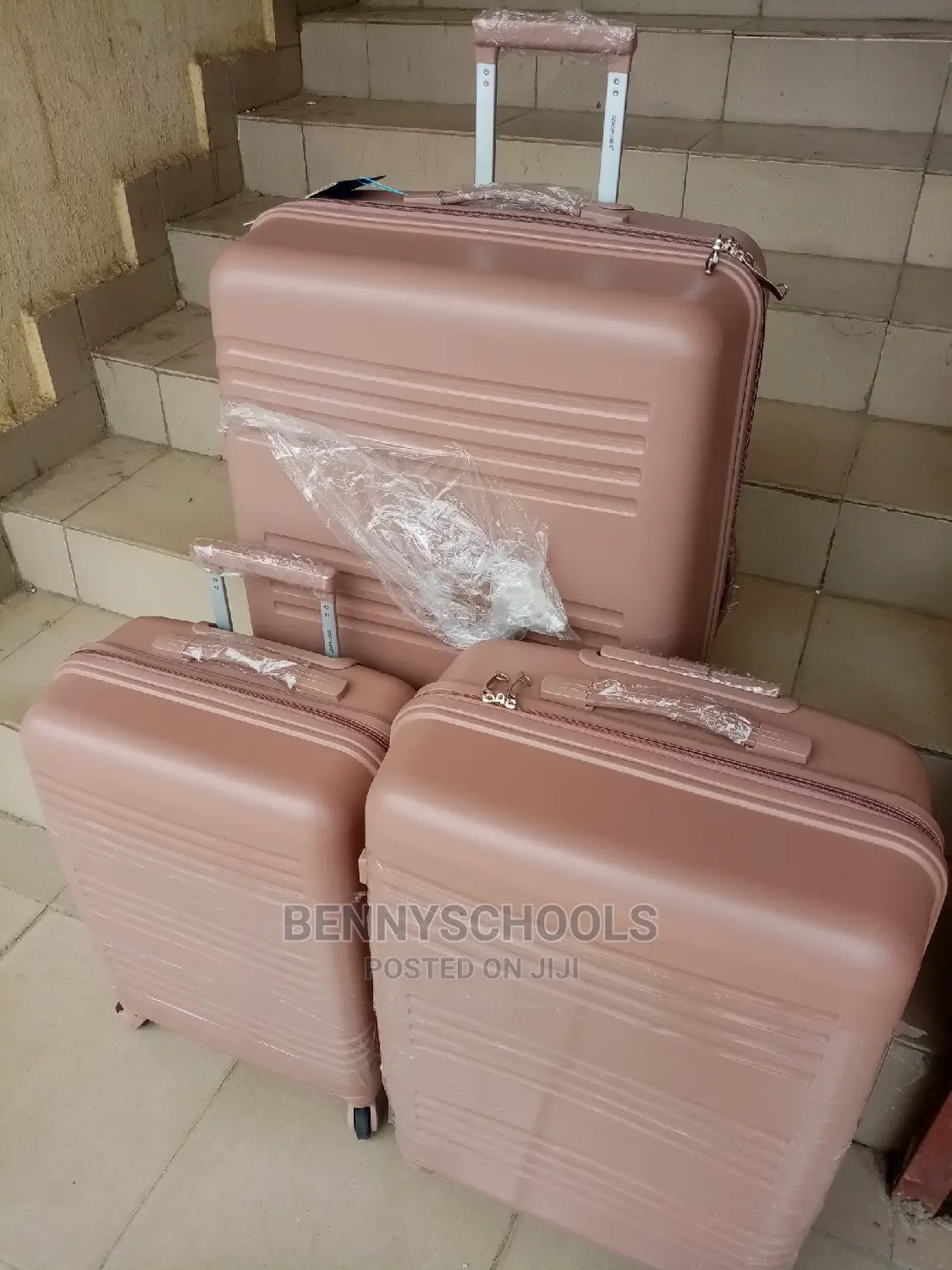 Set Of 3 Unbreakable Elastic Rubber Plastic Luggage Boxes