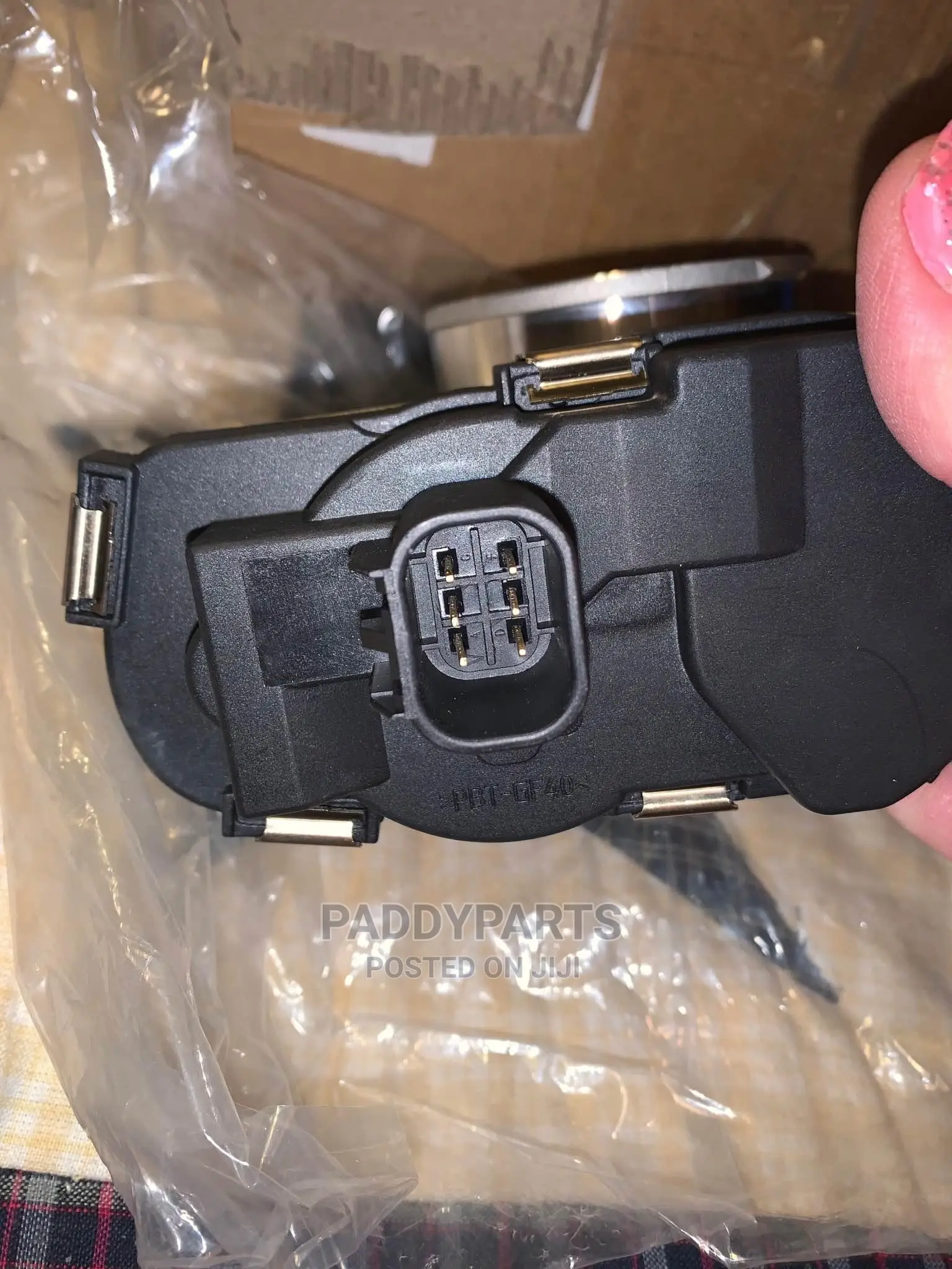 Chevrolet Equinox Throttle Body/ Injector Mouth