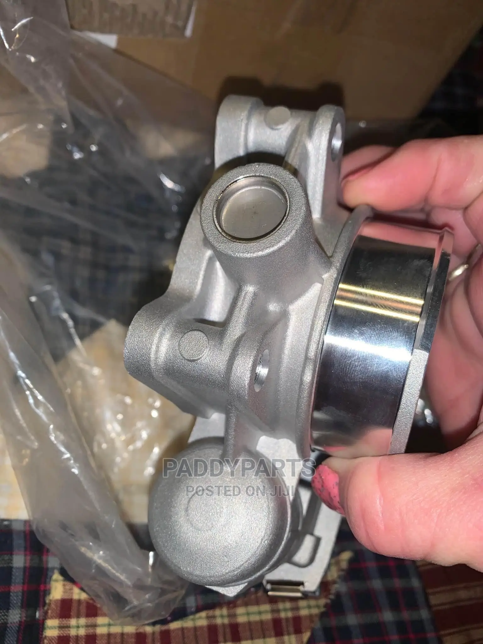 GMC Terrain Throttle Body/ Injector Mouth