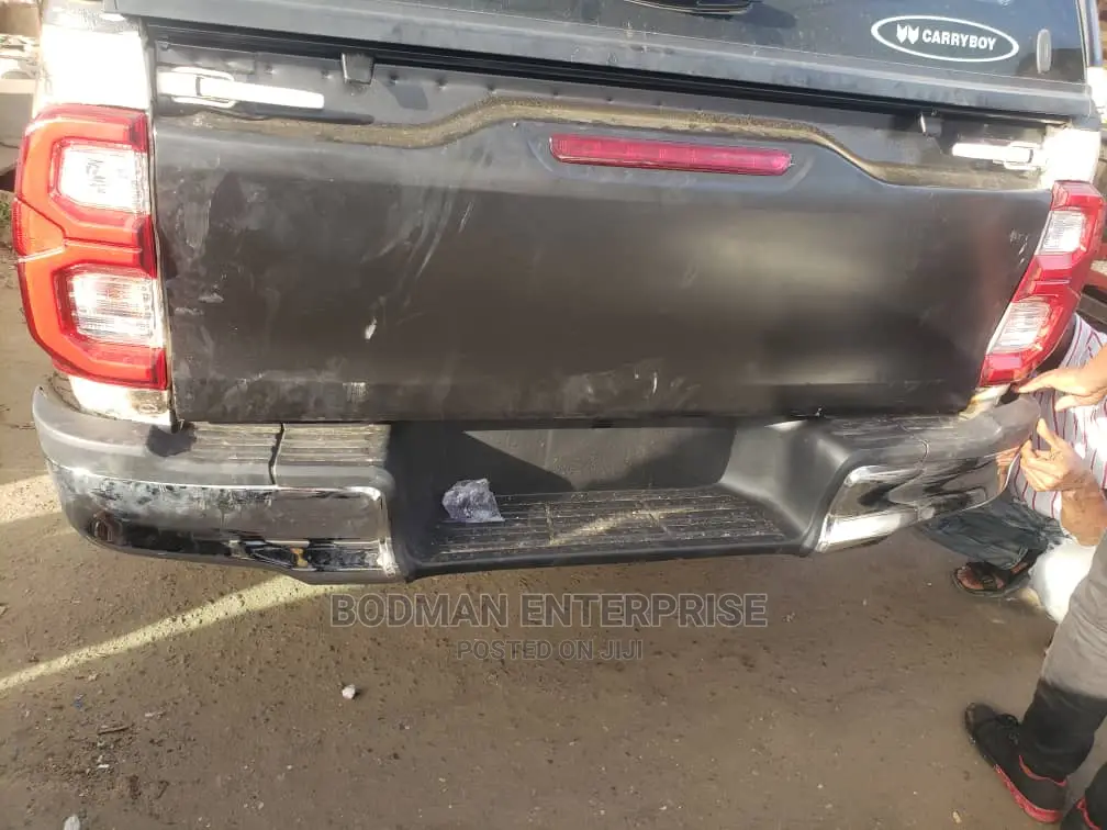 Upgrade Kit for Toyota Hilux Dubai Model ==,