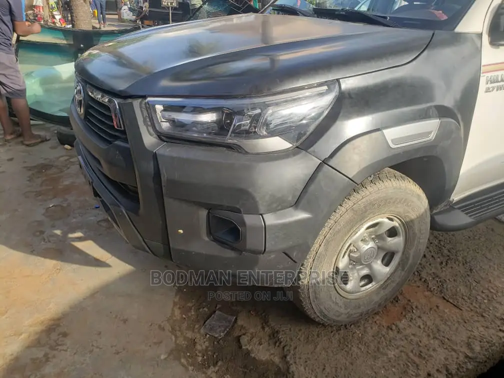 Upgrade Kit for Toyota Hilux Dubai Model ==,