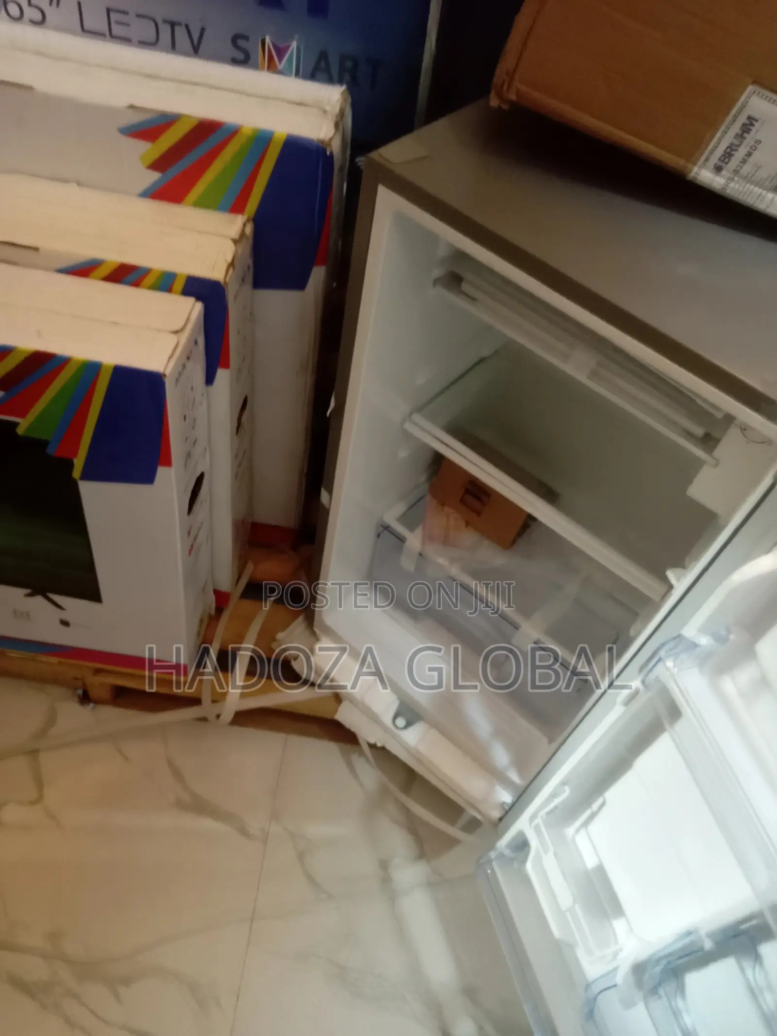 Bruhm Mini Refrigerator BRS-93MMDS With Lock and Key