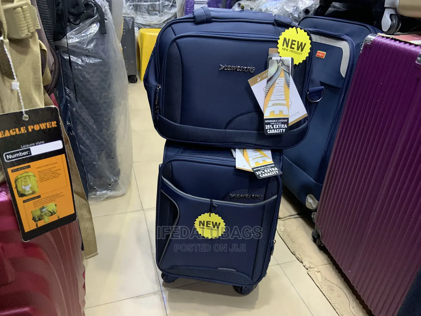 Mini Size Leaves King Traveling Box With Carry on Kit