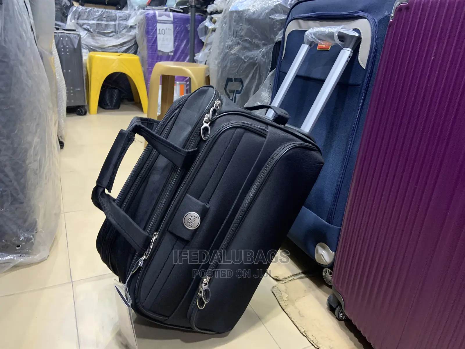 Small Size Star Express Traveling Bag With Wheels