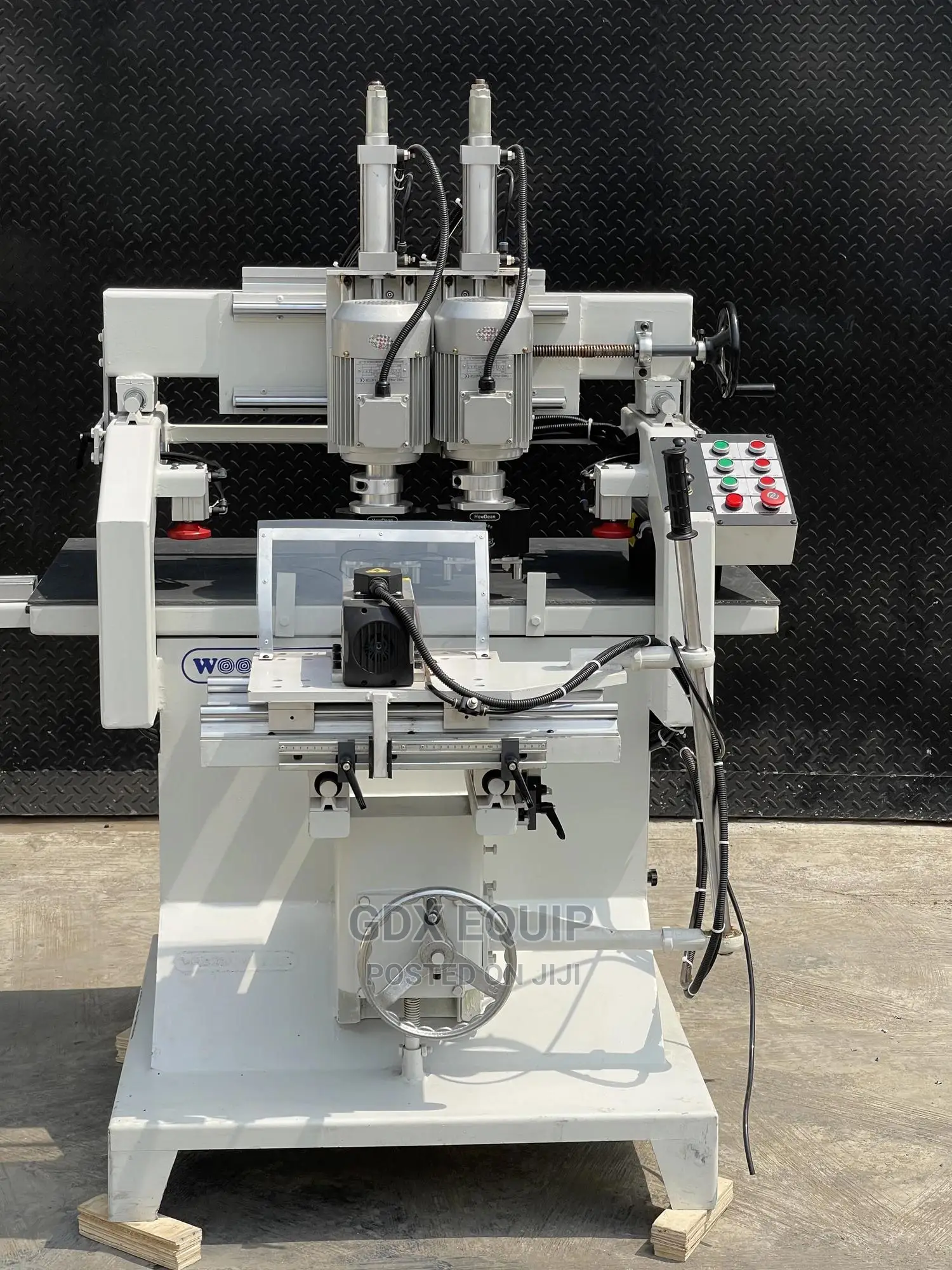 Woodmetal WDM 210 Door Hole Mortise Machine