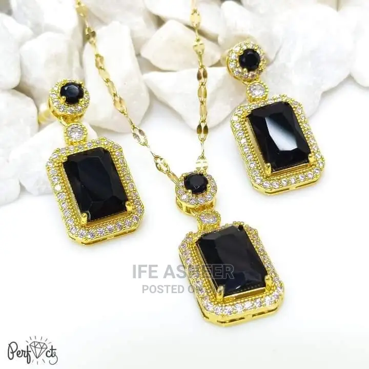 Ladies Set of Jewelry - Earrings, Pendant and Earrings