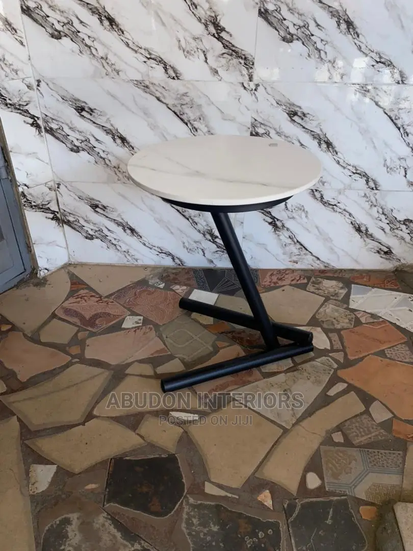 Mini Circular Table