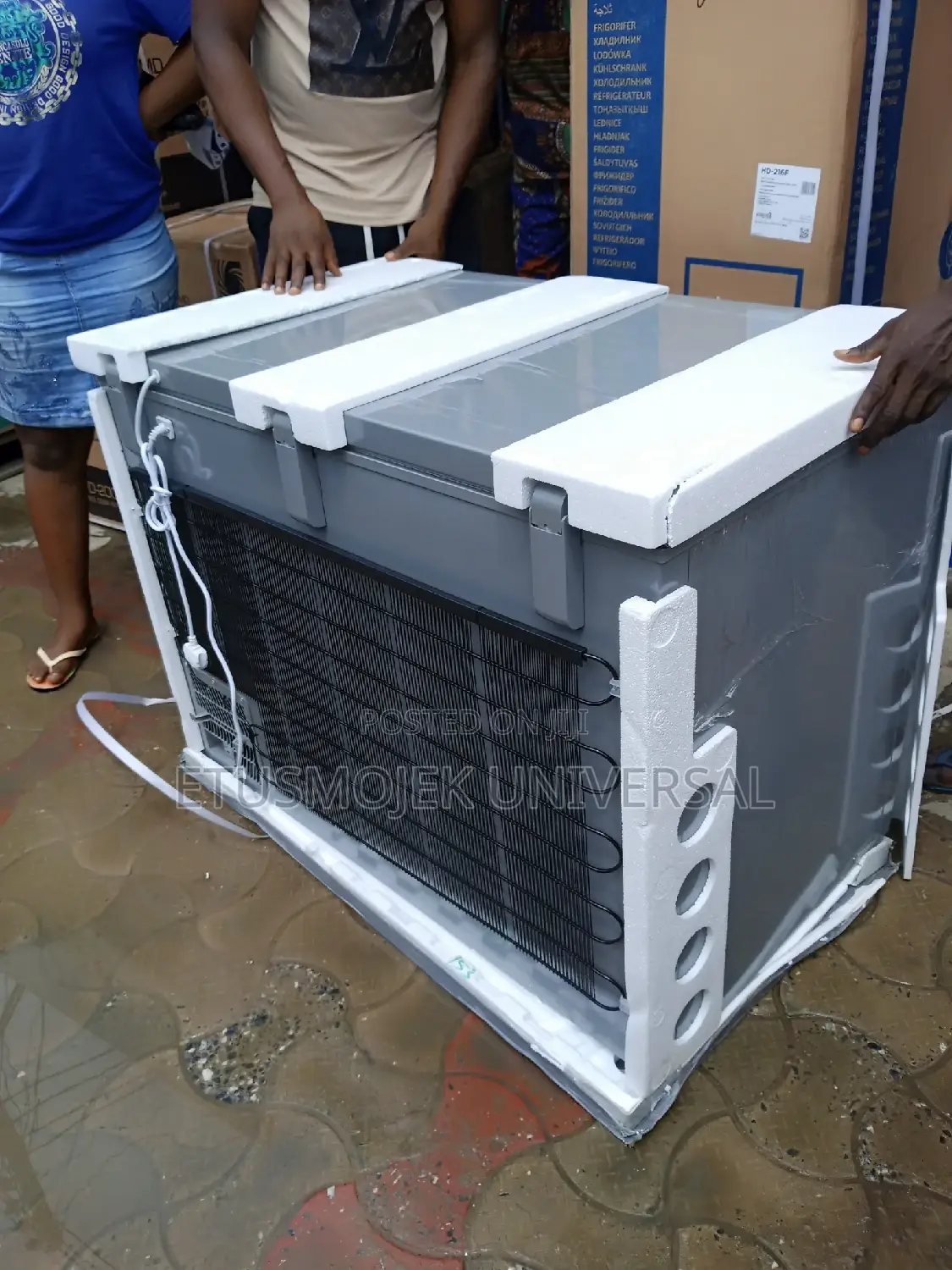 Midea Quality Freezer HS-377CN,300liters