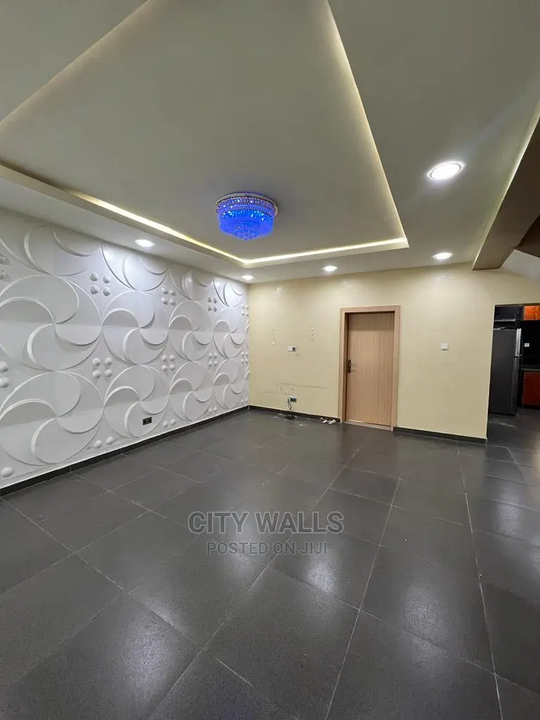 4bdrm Townhouse / Terrace in Chevron for rent