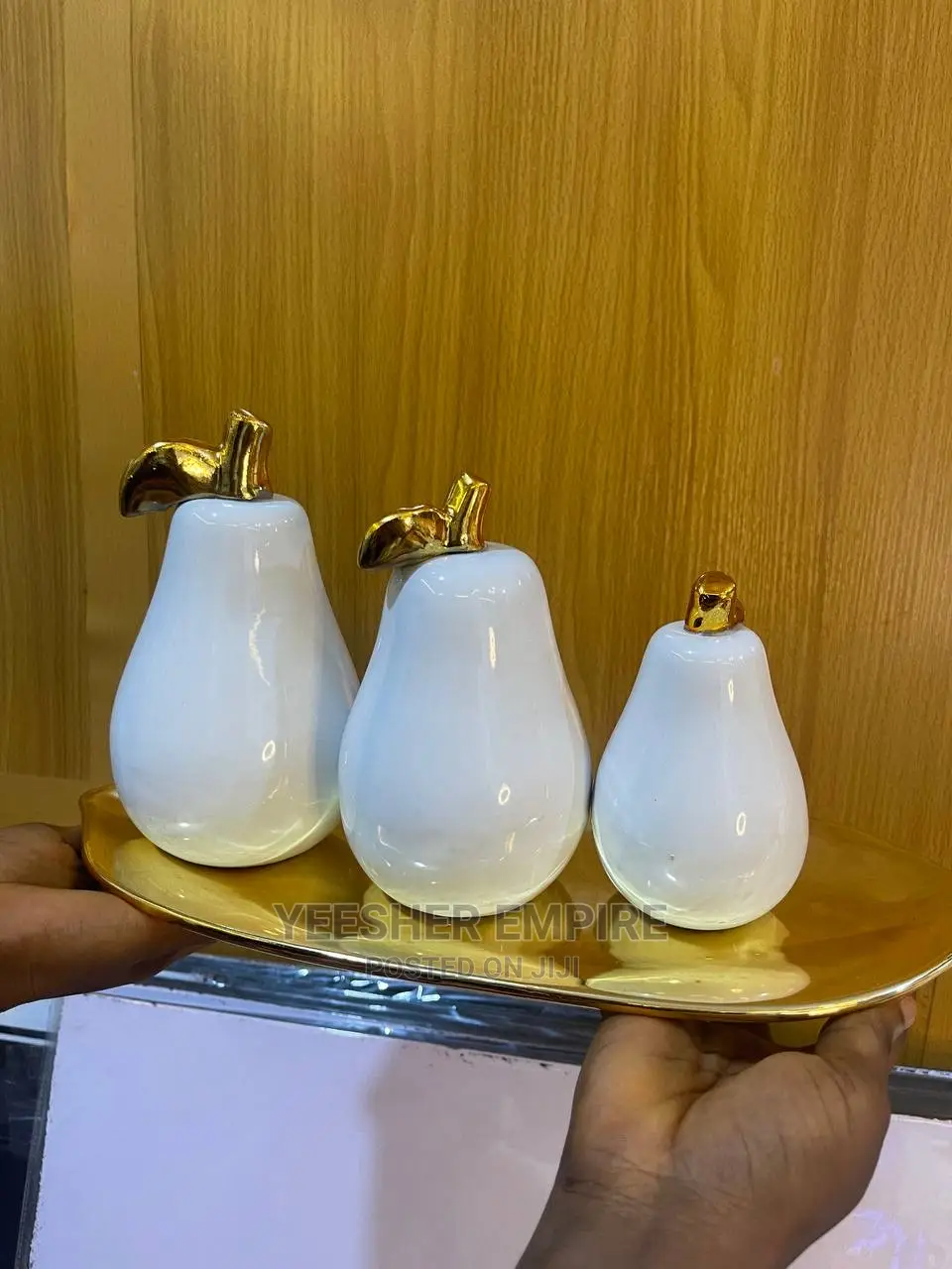 Luxury Pear Shaped Center Pieces