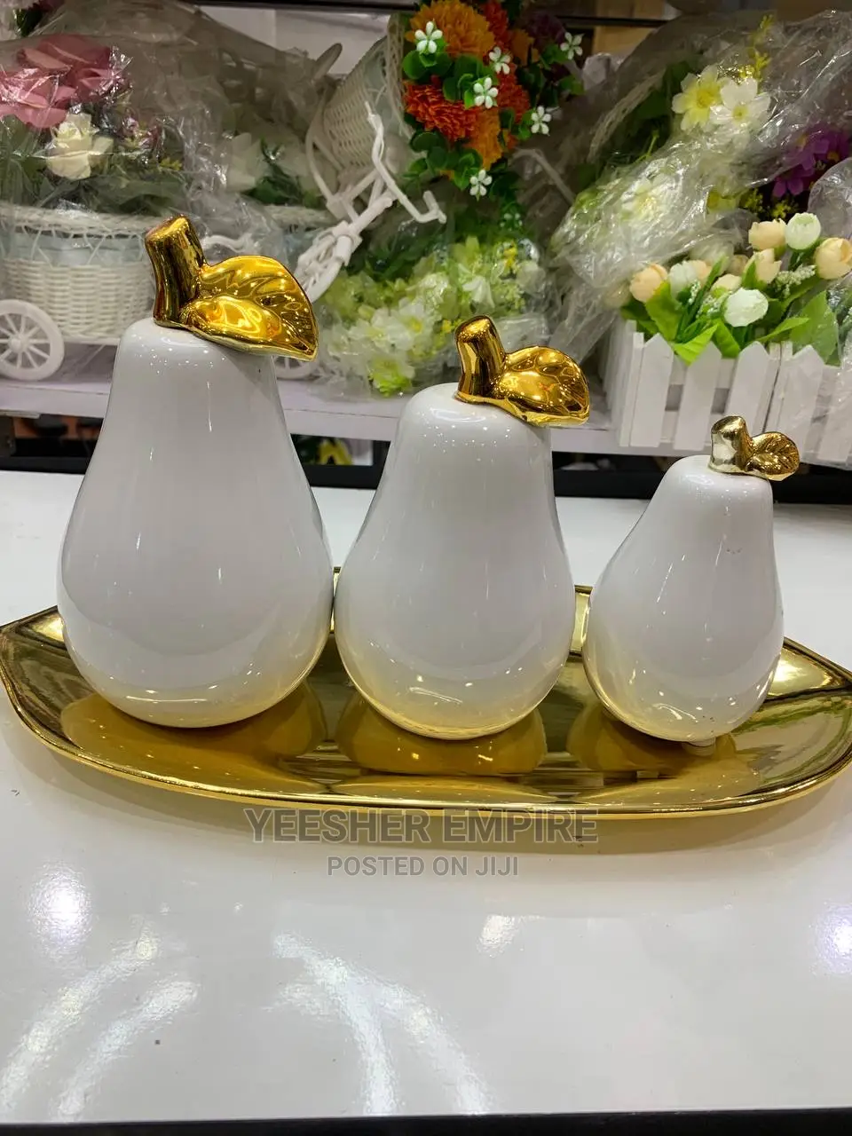 Luxury Pear Shaped Center Pieces