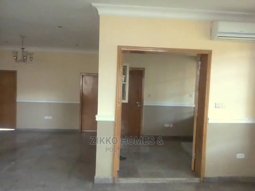 Furnished 6bdrm Duplex in Amen Estate, Eleko for sale