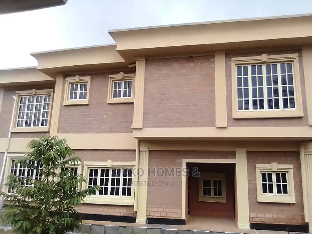 Furnished 6bdrm Duplex in Amen Estate, Eleko for sale