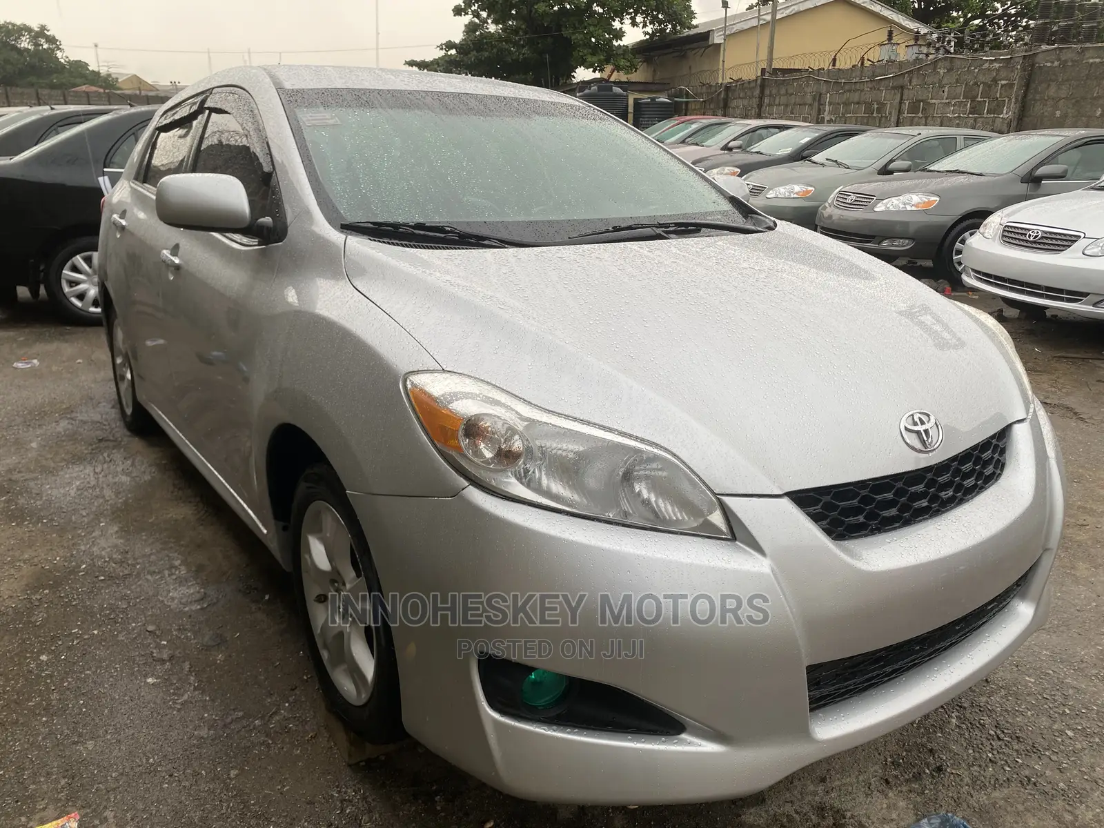 Toyota Matrix 2010 Silver