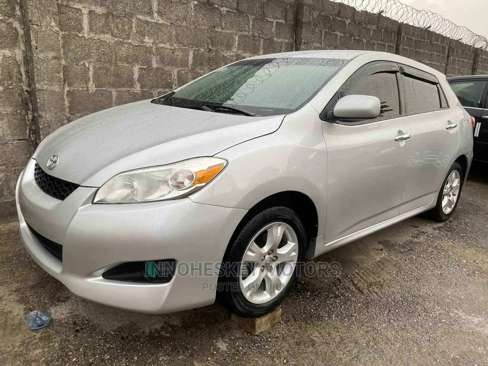 Toyota Matrix 2010 Silver
