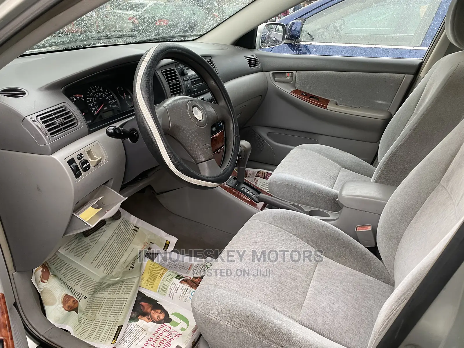 Toyota Corolla LE 2004 Silver