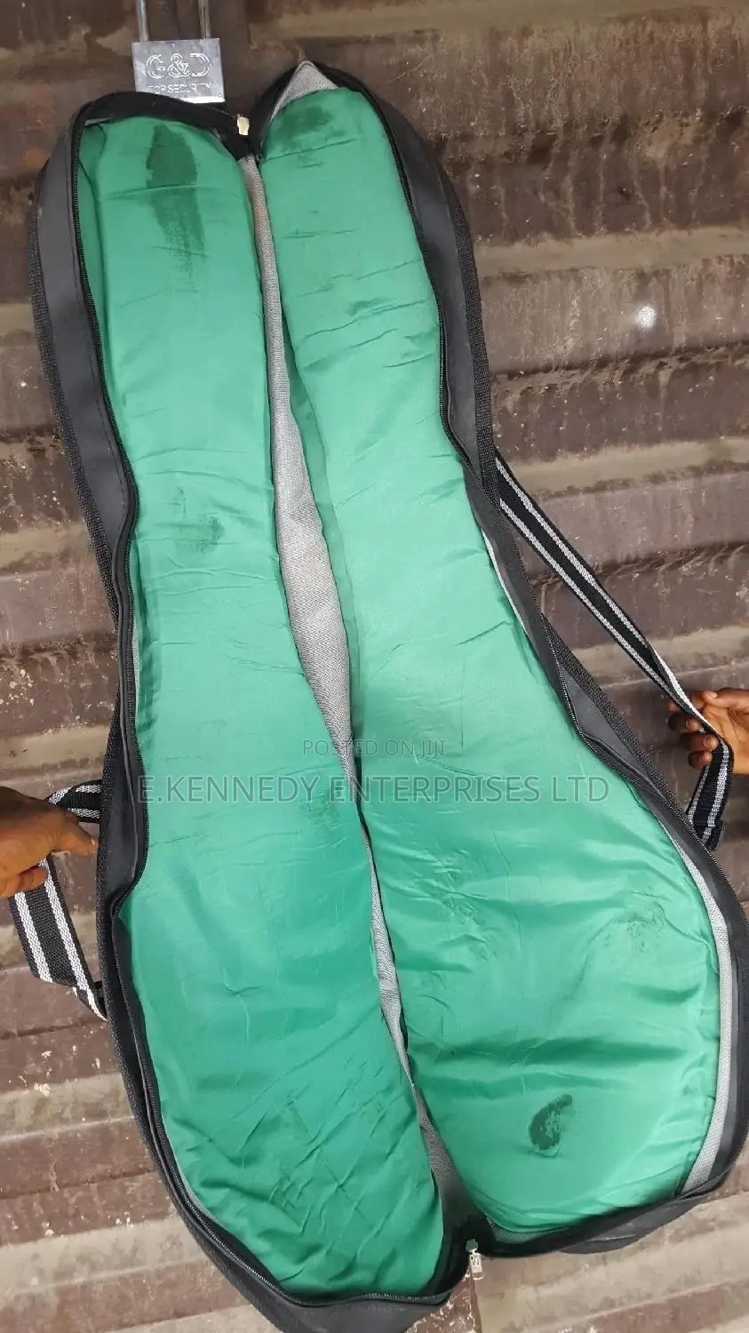 Thick Padding Waterproof Leather Lead Guitar Bag