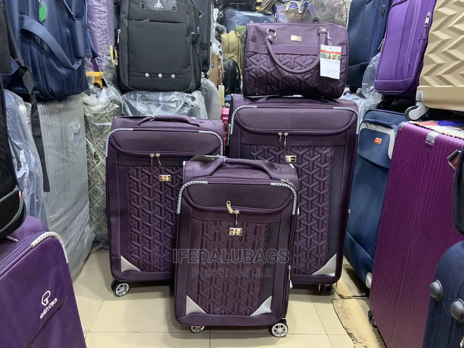 Set Of Quality Dark Purple Traveling Box With Kit