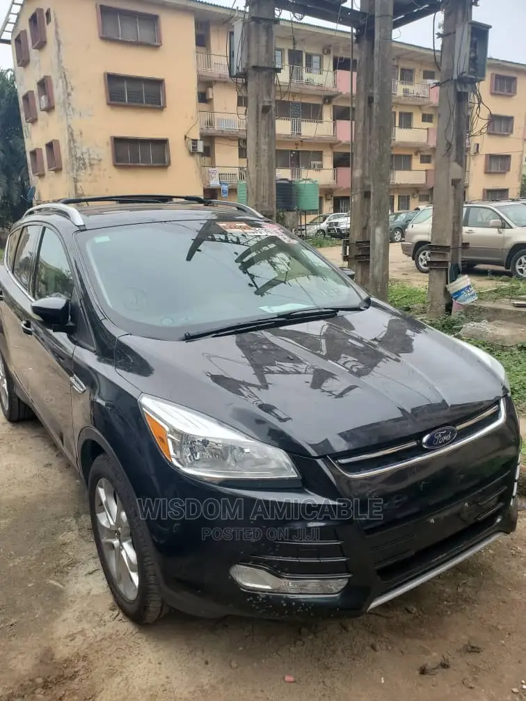 Dealer in All Kinds of Ford Motors Engines