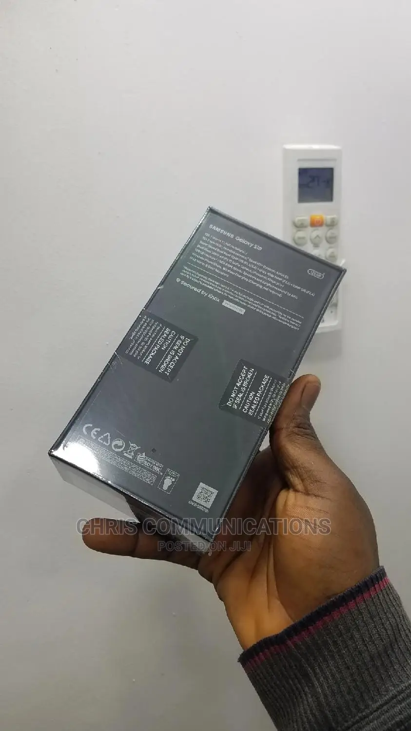 New Samsung Galaxy S10 128 GB White