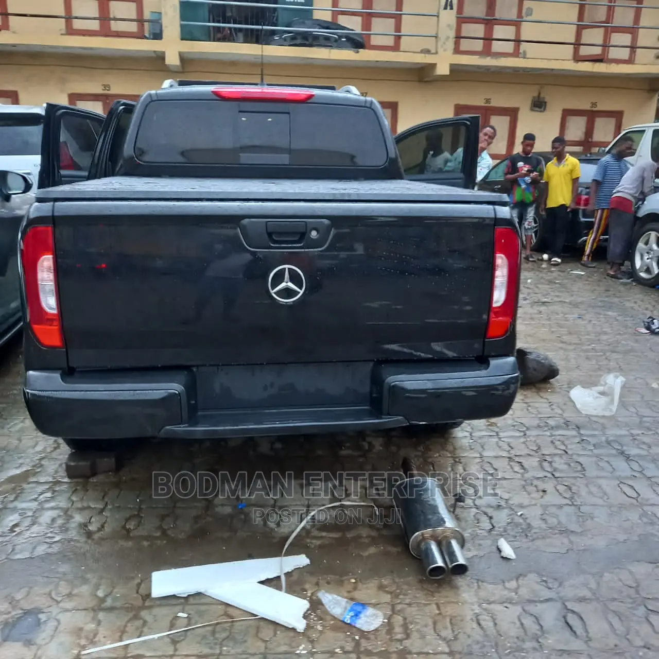 Boot Cover Fiber Folding for Mercedes Pickup Truck =*