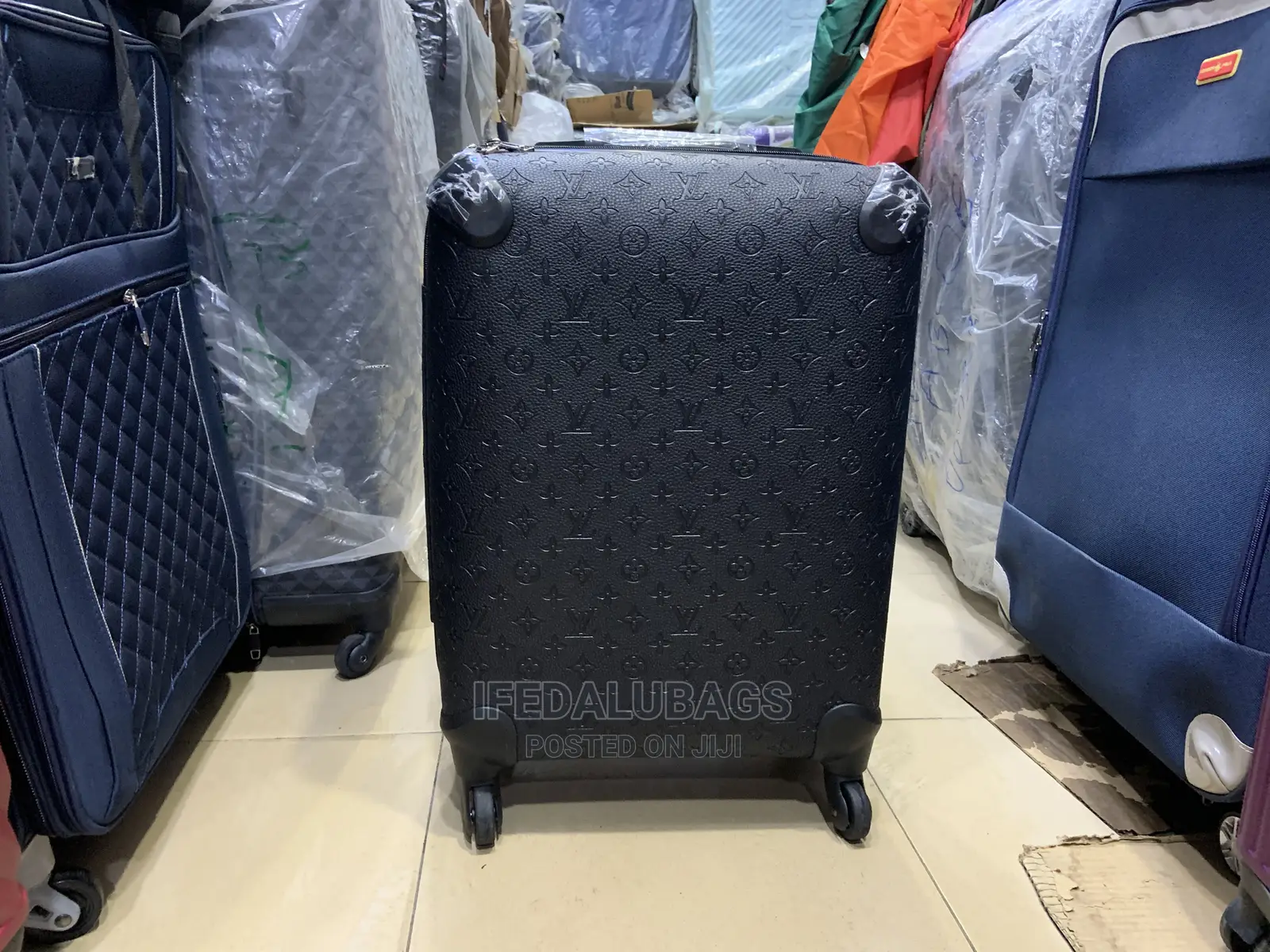 Small Size Quality Imported Louis Vuitton Traveling Box