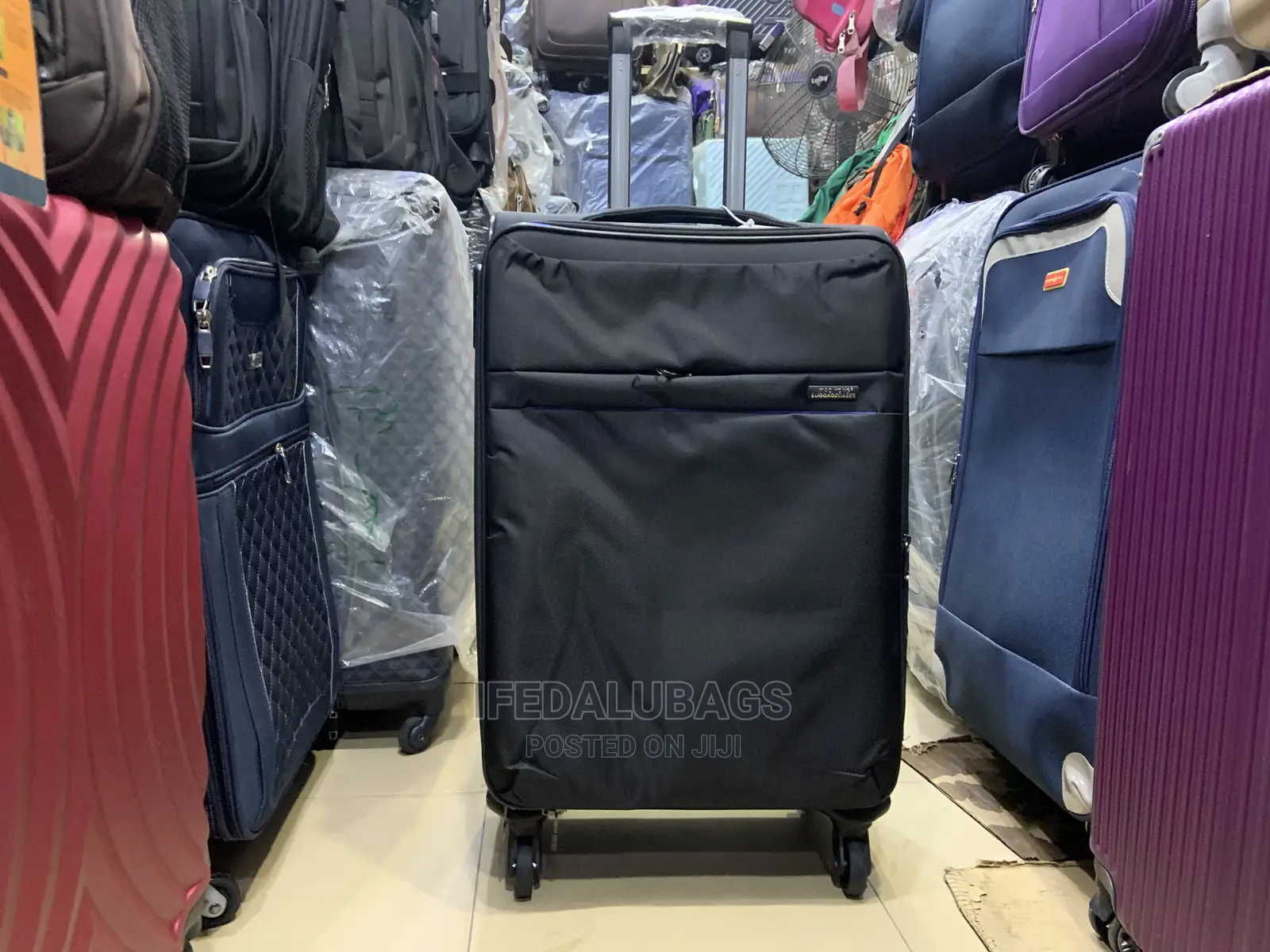 Medium Size Quality Imported Light Weight Traveling Box