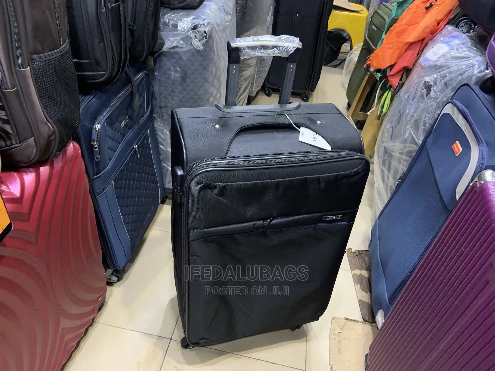 Medium Size Quality Imported Light Weight Traveling Box