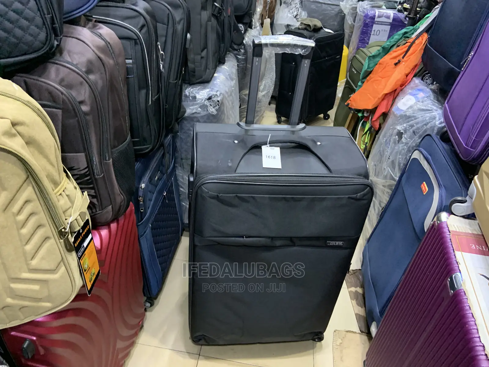 Big Size High Quality Imported Light Weight Traveling Box