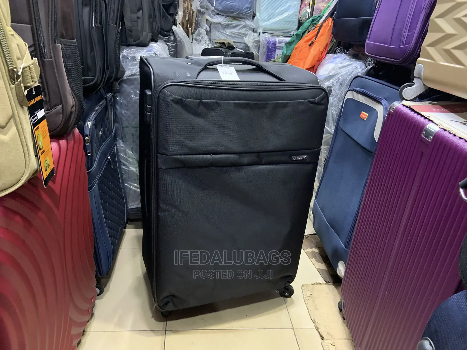 Big Size High Quality Imported Light Weight Traveling Box
