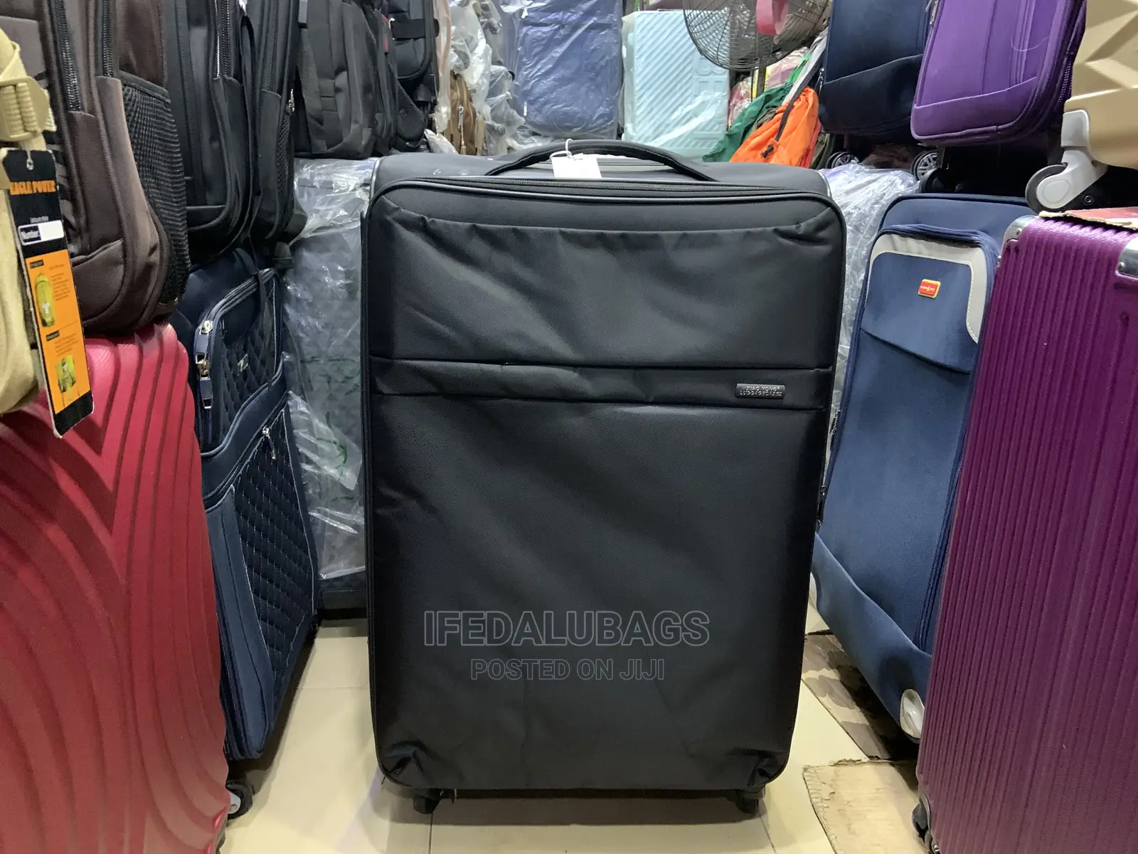 Big Size High Quality Imported Light Weight Traveling Box