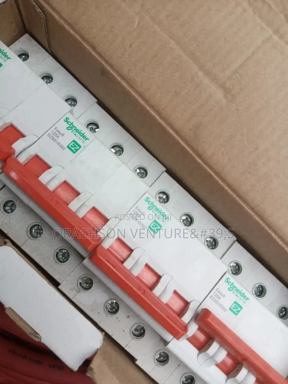 125amps Main Control Schneider