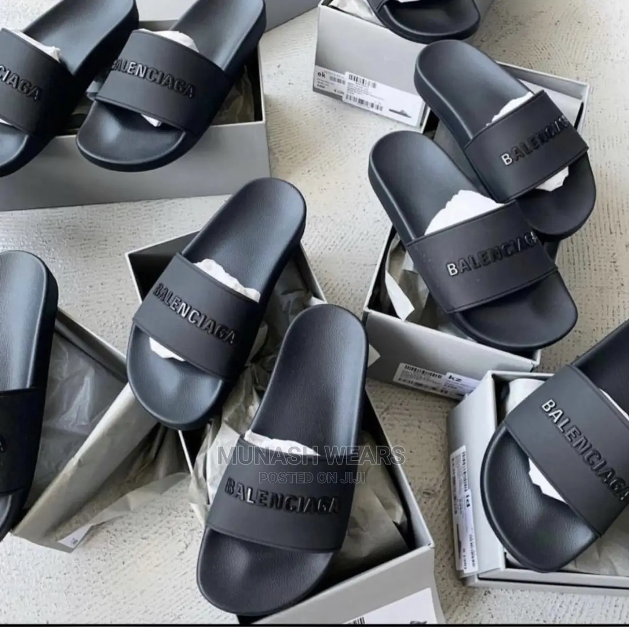 BALENCIAGA Luxury Slide