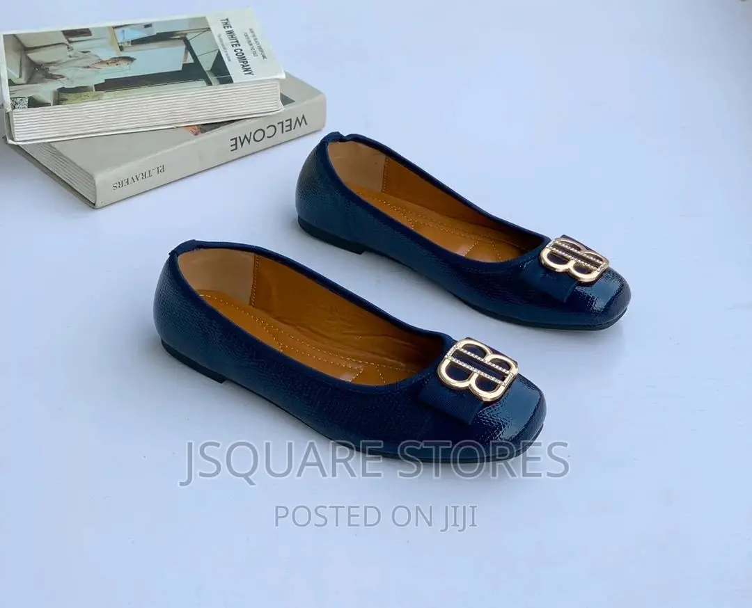Patent Leather Flat Shoes