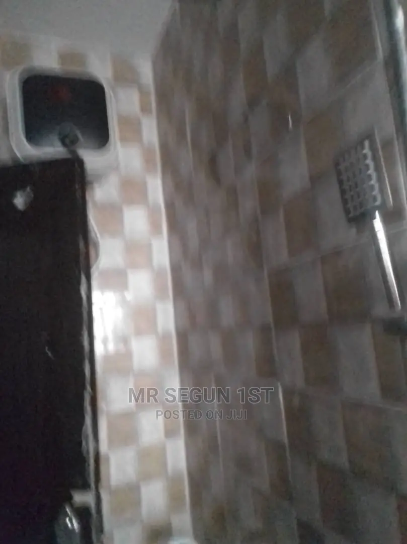 2bdrm Block of Flats in Ado Residential Area, Akala Express for rent