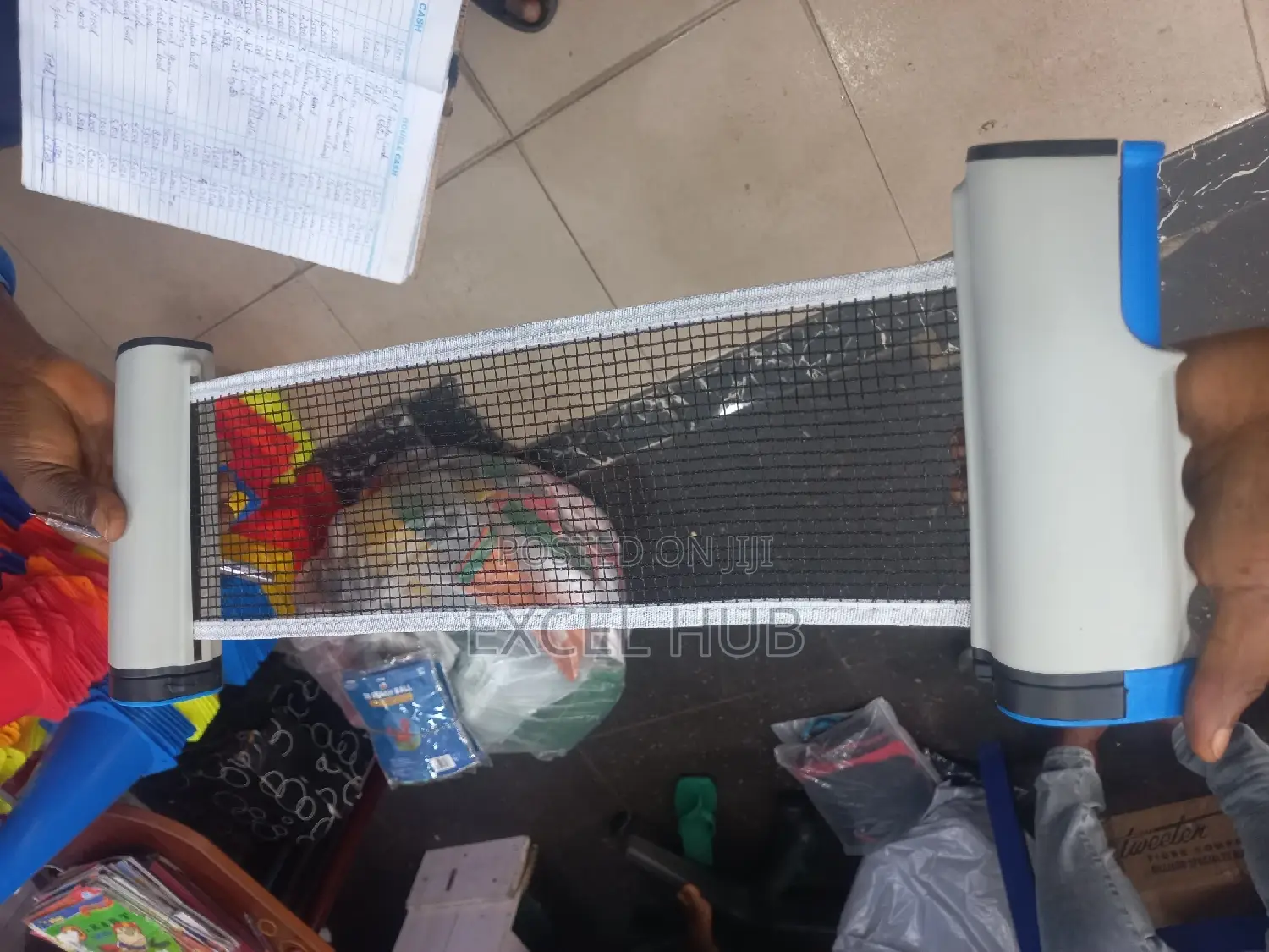 Retractable Tennis Net and Post