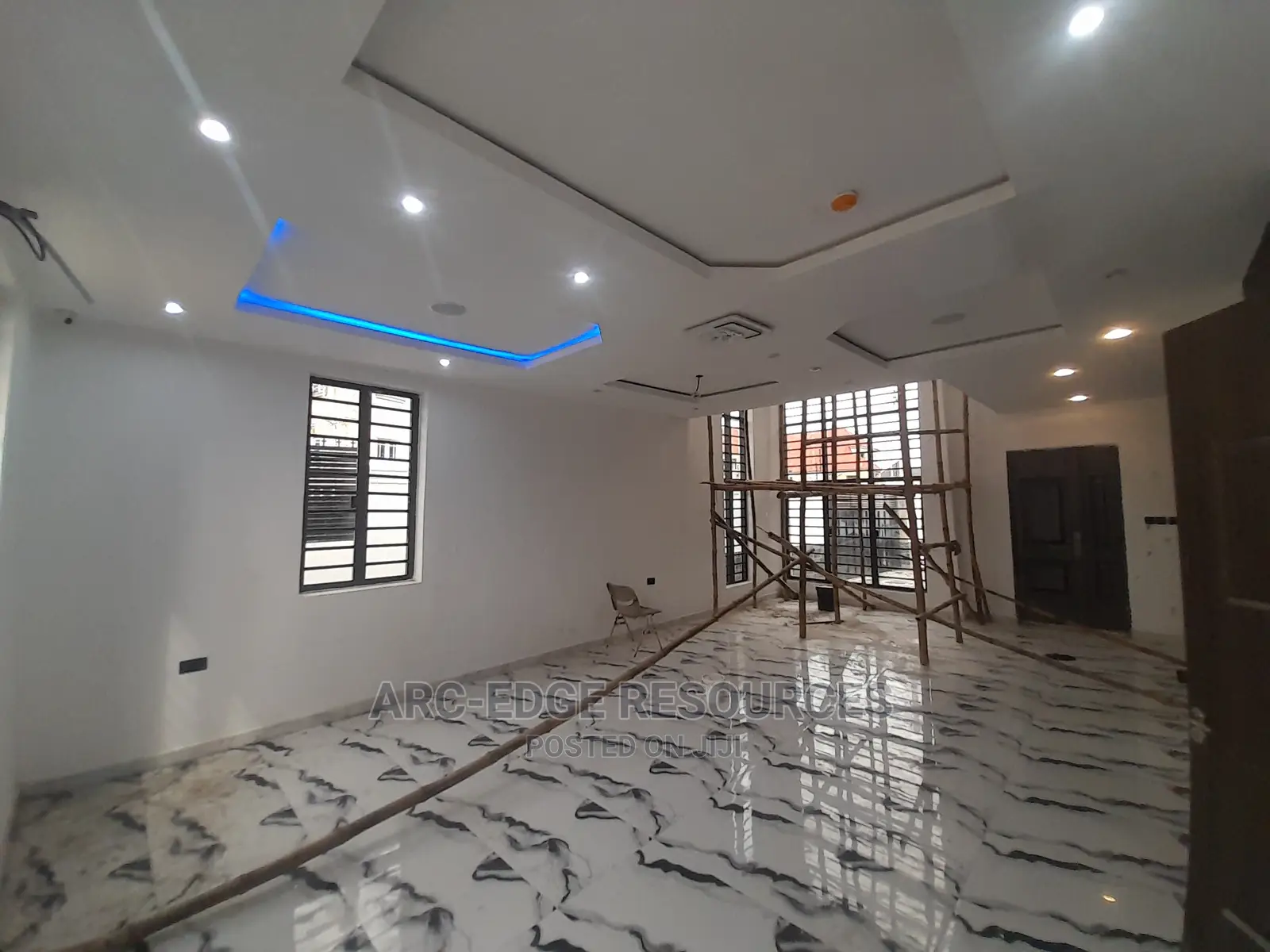 4bdrm Duplex in Ago Palace for sale