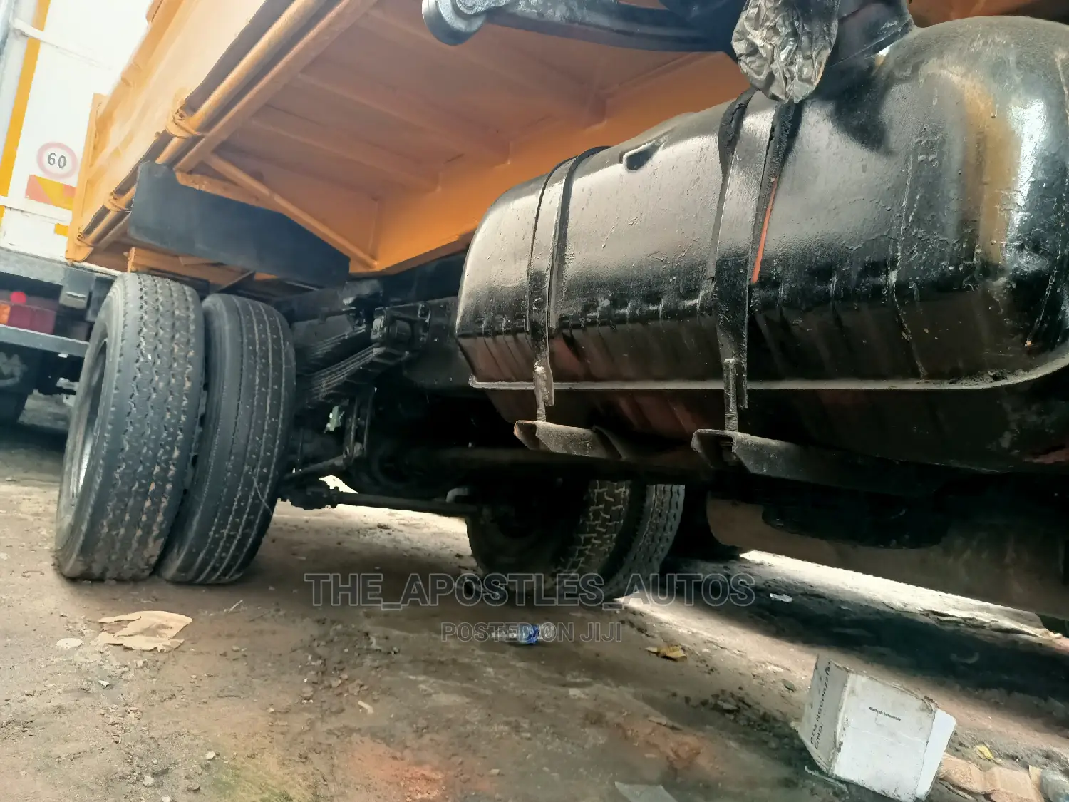 Mercedes Benz Tipper Flat Bed Six Tyres