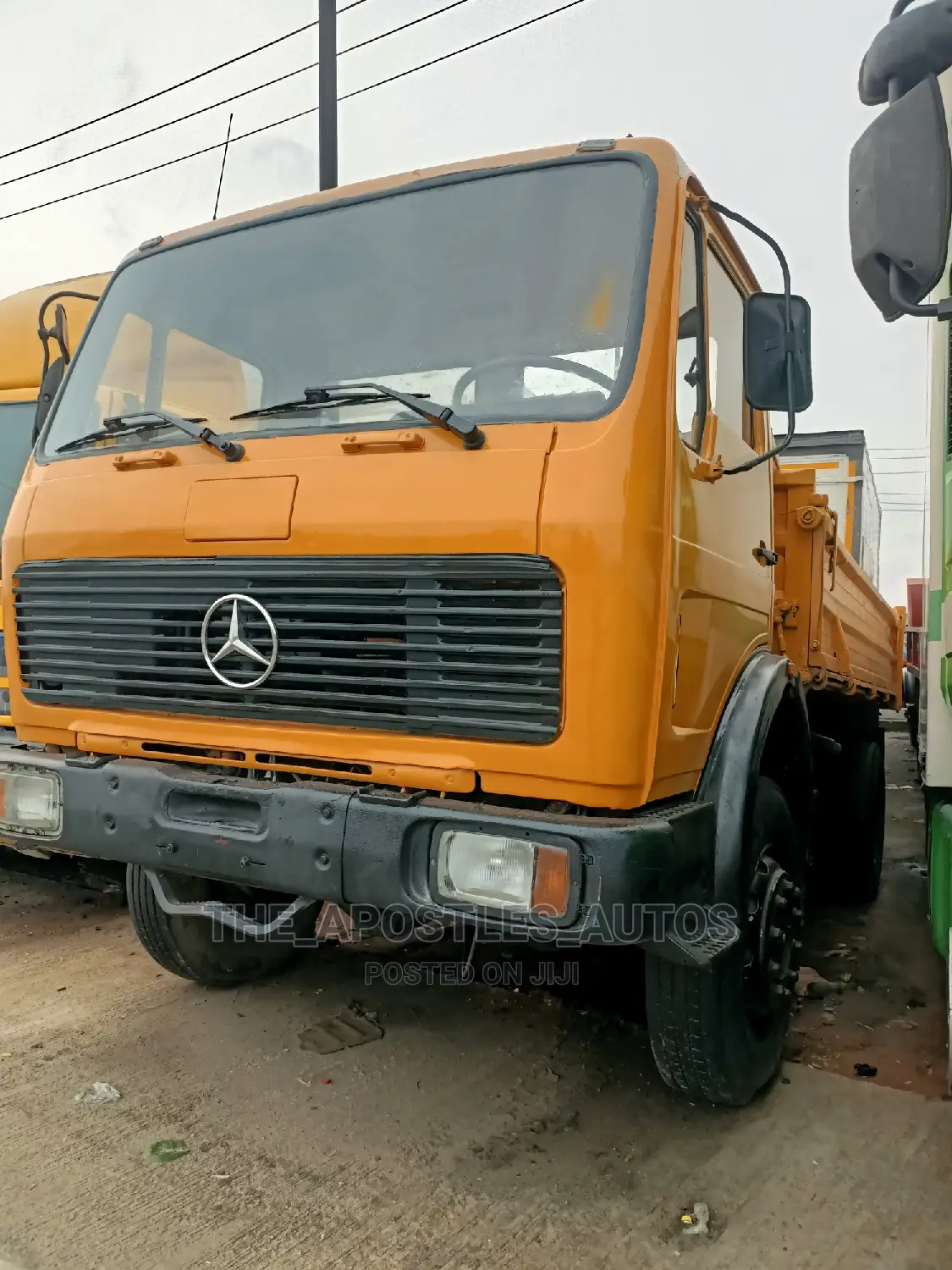 Mercedes Benz Tipper Flat Bed Six Tyres