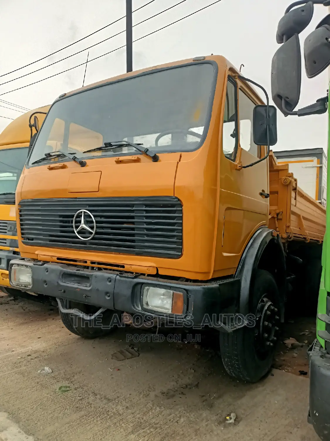 Mercedes Benz Tipper Flat Bed Six Tyres