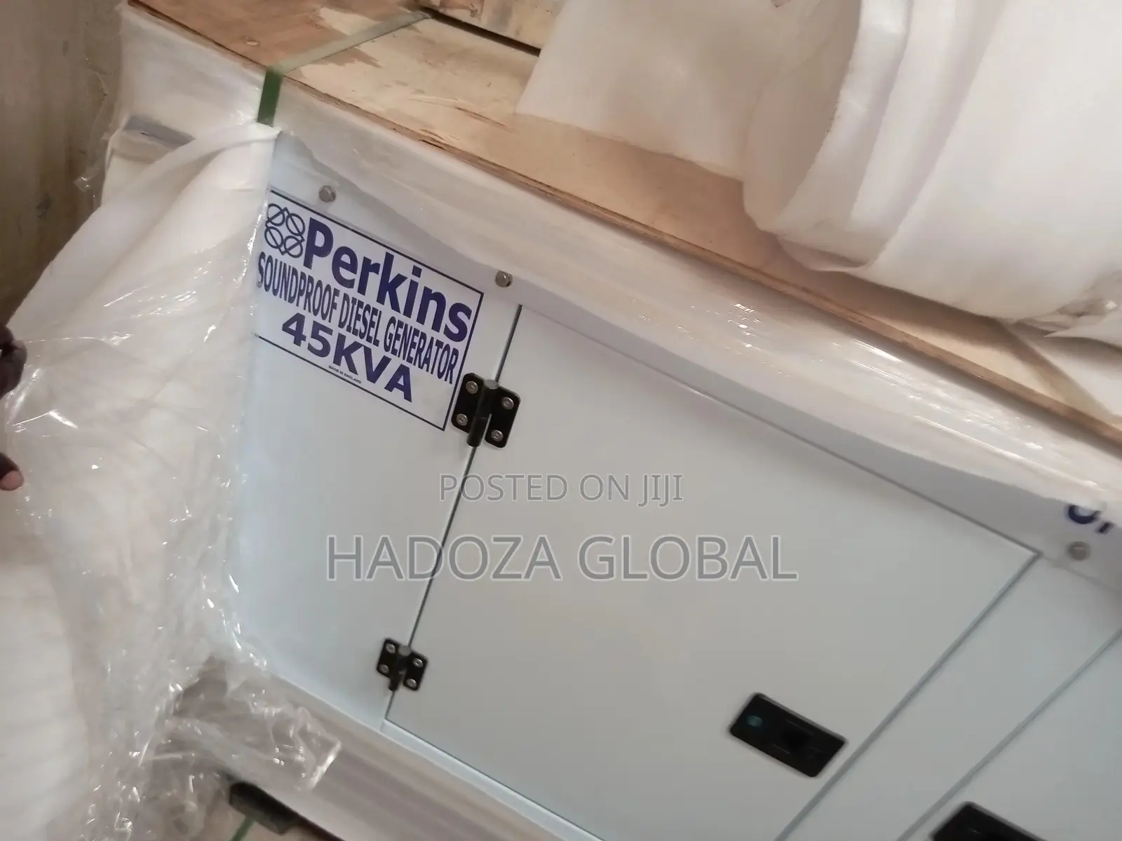 45kw Perkins Diesel Generator With 1103a-33tg1 Engine