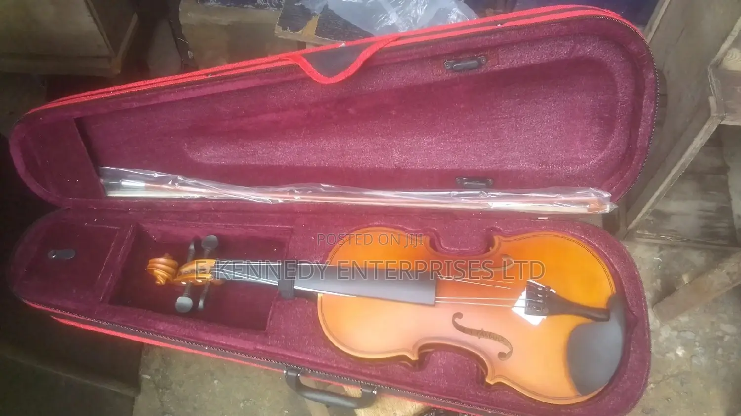 Professional Yamaha Violin 4/4
