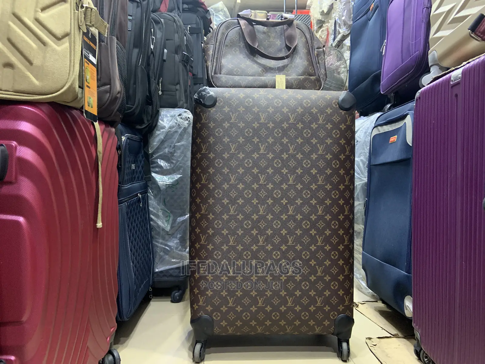 Big Size Quality Imported Louis Vuitton Box With Kit