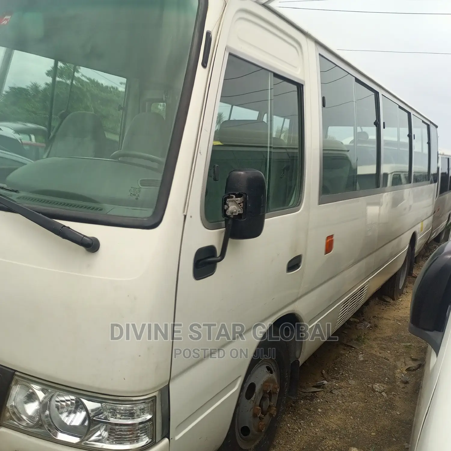 Toyota Coaster 2015 Silver