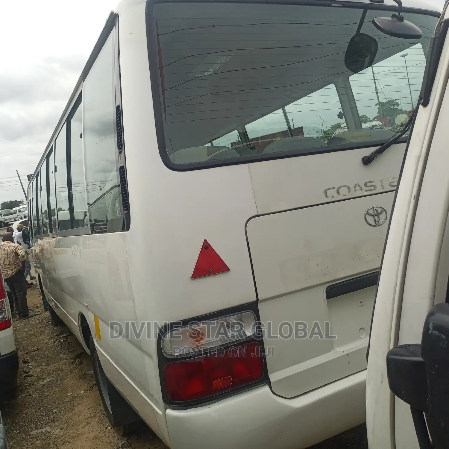 Toyota Coaster 2015 Silver