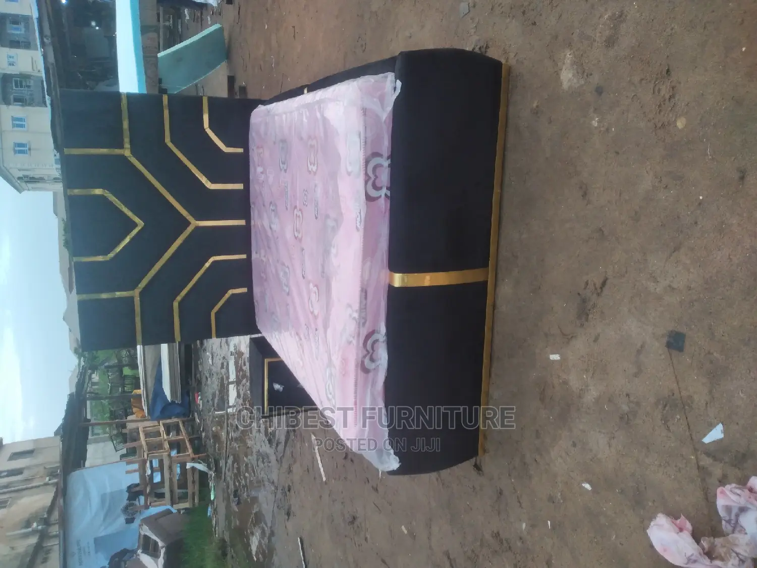 Quality 4.5by6 Upholstery Padded Bed Frame With One Bed Side