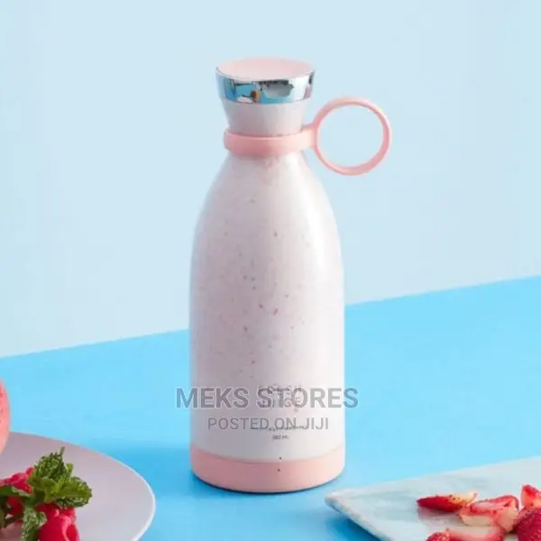 Mini Rechargeable Smoothie Maker Fruit Juicer Bottle -
