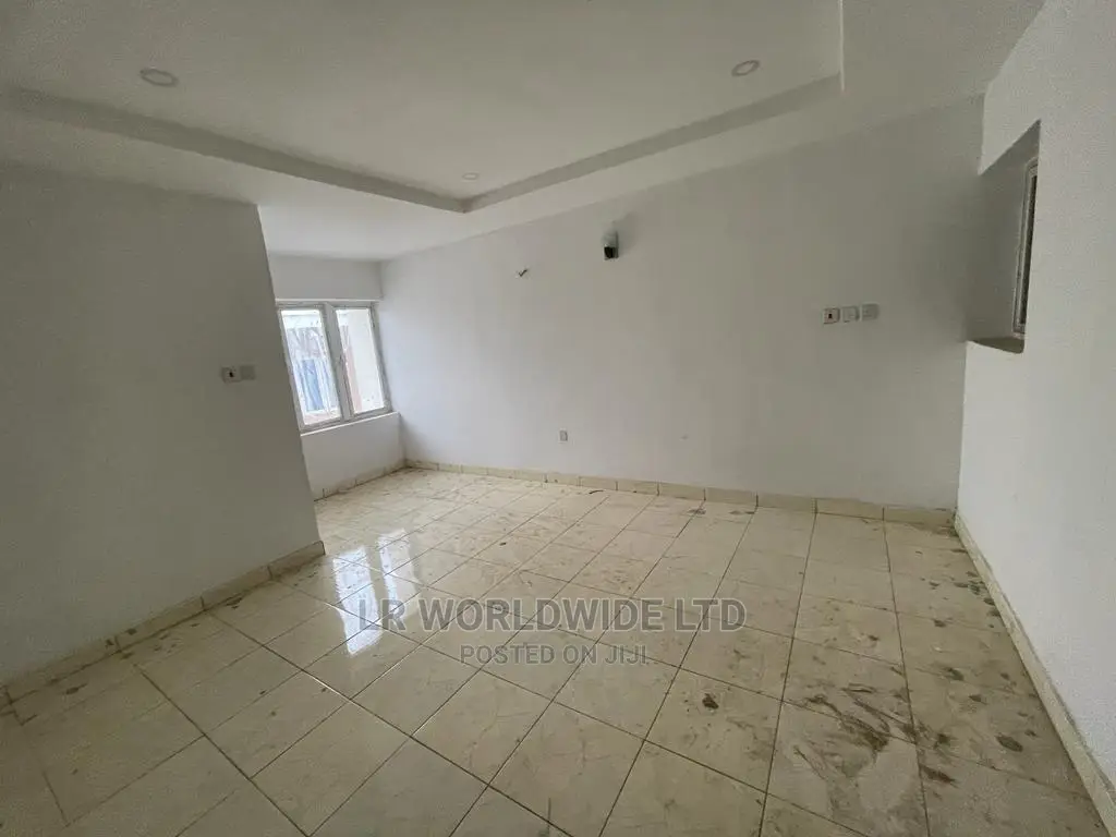 4bdrm Townhouse/Terrace in Dakibiyu for Sale