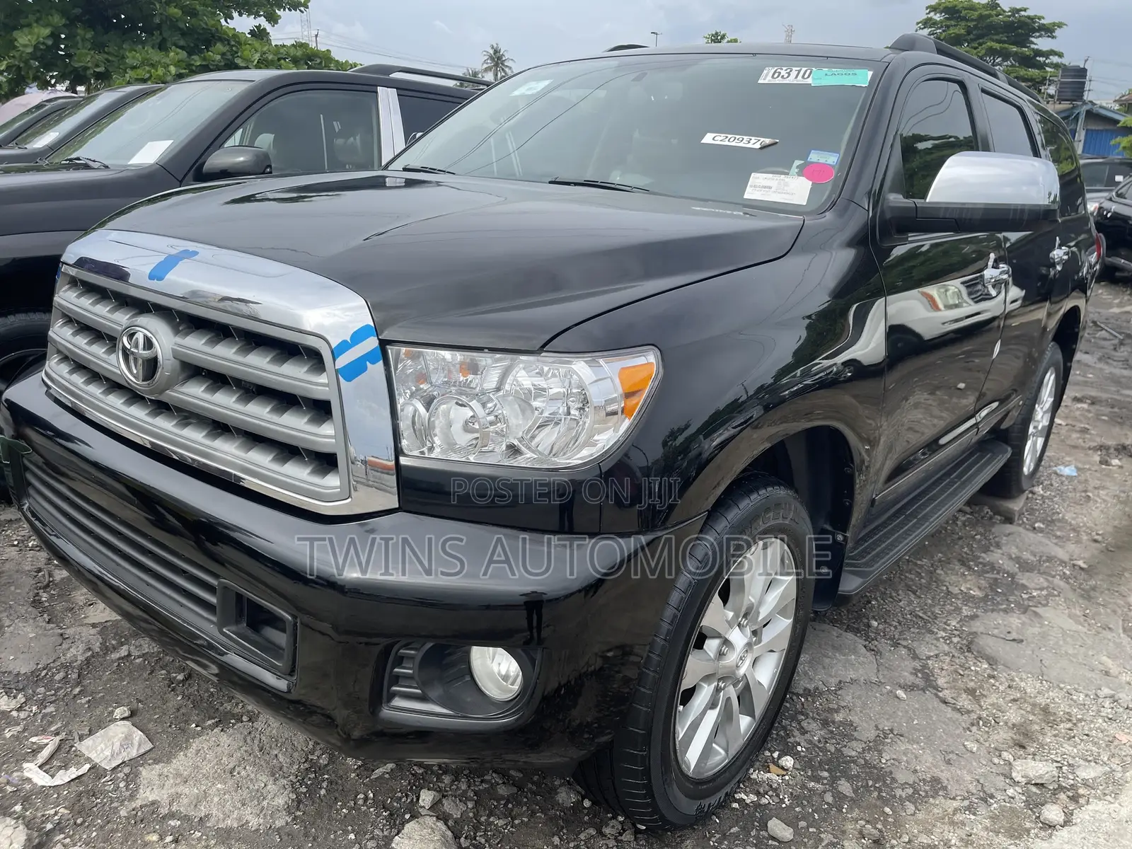 Toyota Sequoia 2015 Black